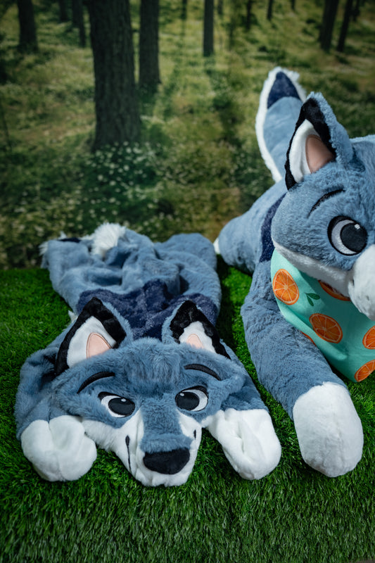 Aspen Wolf Plush - Unstuffed